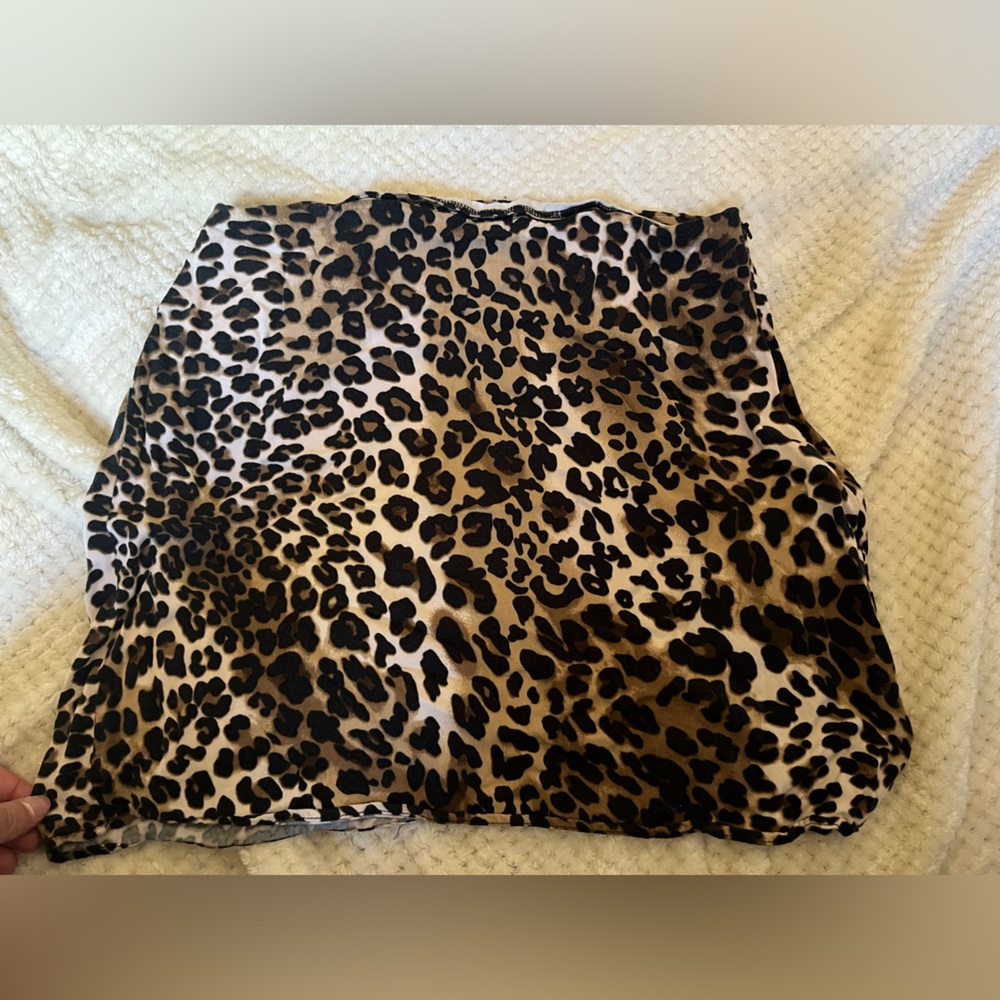 Cheetah mini skirt
